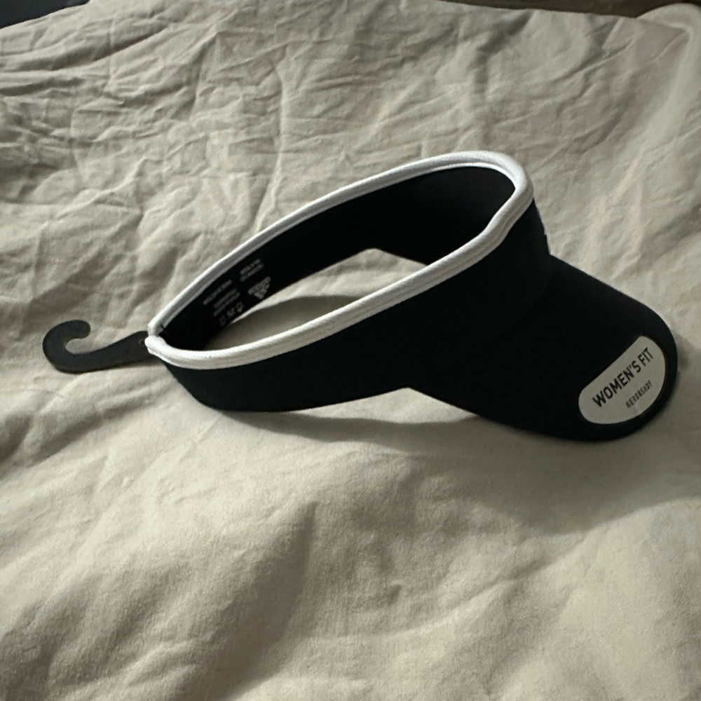 Adidas visor